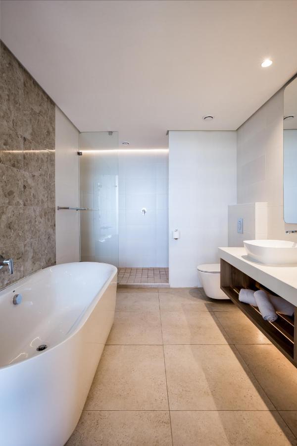 Bluewater Bay Sunrise Hotel Amsterdamhoek ภายนอก รูปภาพ