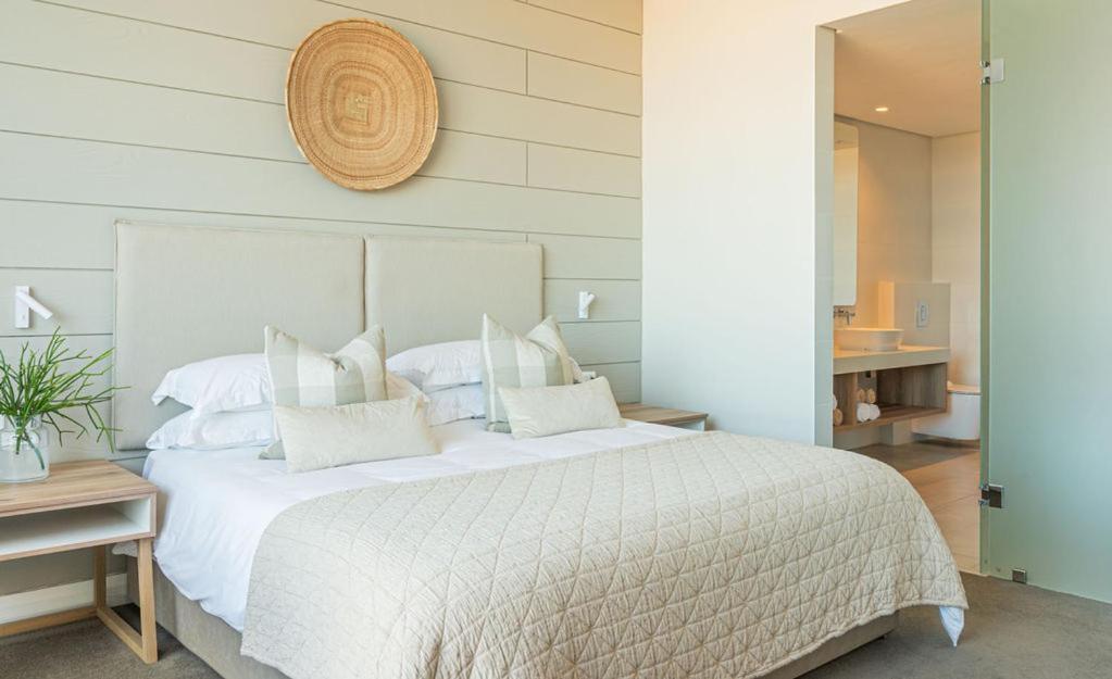 Bluewater Bay Sunrise Hotel Amsterdamhoek ภายนอก รูปภาพ